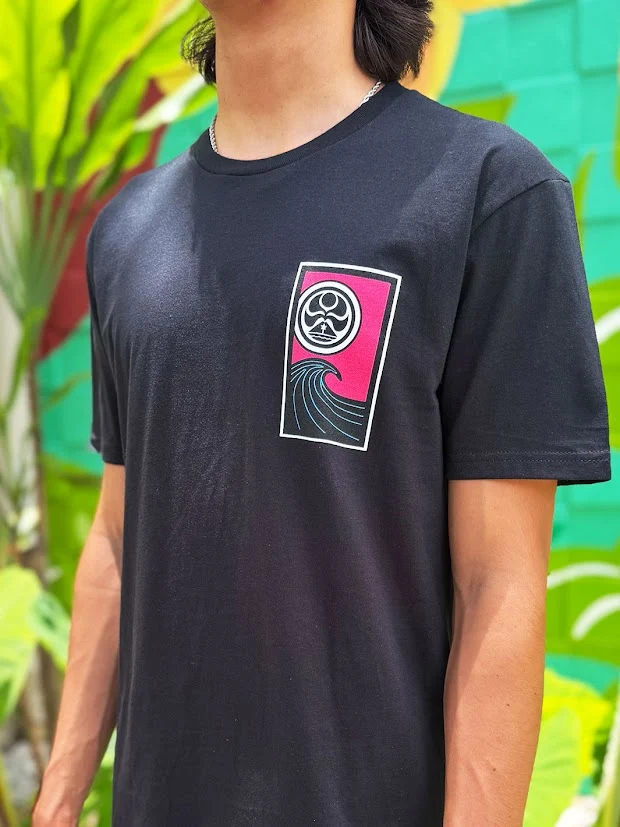 HIC HANAFUDA TEE - BLACK - Image 2