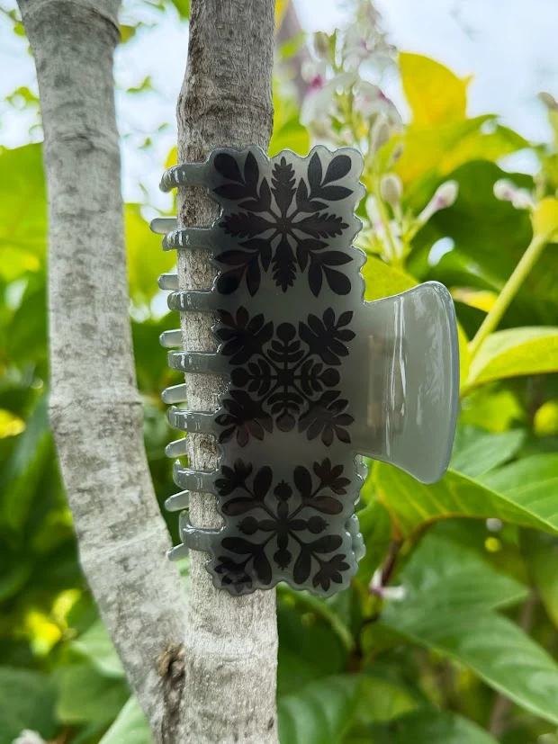 HIC ETR QUILT HAIR CLAW - FROSTED GREEN