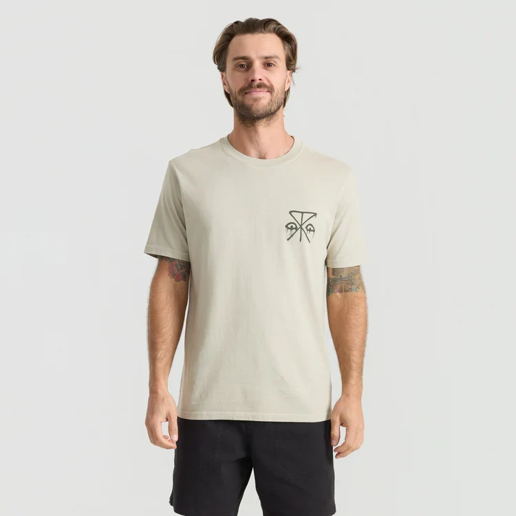 ROARK SAFECAMP TEE - FOSSIL (FSS) - Image 3